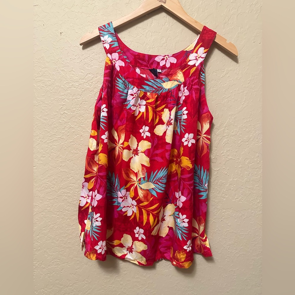 Hibiscus Collection Hawaii Floral Sleeveless Top - Red and Yellow